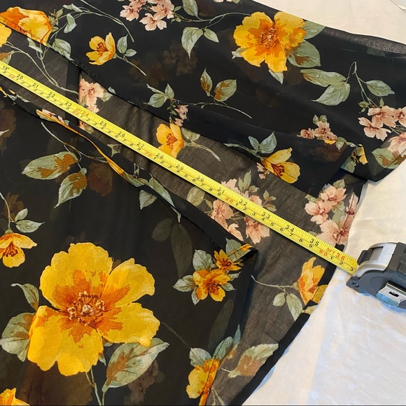 Liberty Love | Maternity Dress | Women Small w/ Floral Cardigan | - Picture 9 of 9